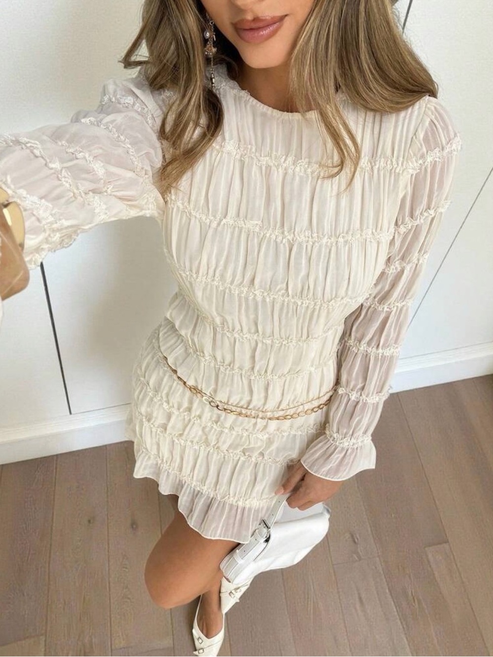 Elegant Cream Ruffle Long-Sleeve Mini Dress/ set